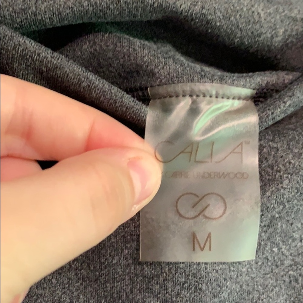 Calia (Carrie Underwood) leggings - Picture 4 of 6